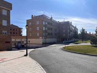 Local comercial en venta en Polígono - Carrefour en Ávila
