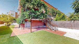 Casa pareada en alquiler en Peñagrande en Madrid