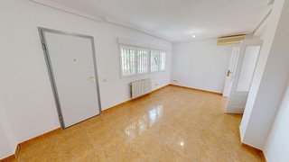 Casa pareada en alquiler en Peñagrande en Madrid