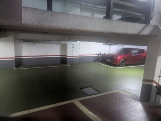 Garaje en alquiler en Sants en Barcelona