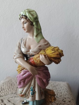 Antigua figura porcelana Salvador Mallol