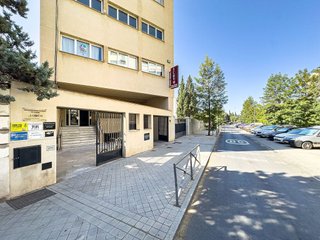 Oficina en alquiler en Camino de Ronda - Rosaleda en Granada