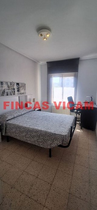 Piso en alquiler en Santiago en Huesca