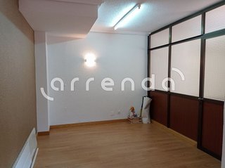Oficina en alquiler en Cuatro Caminos en Santander