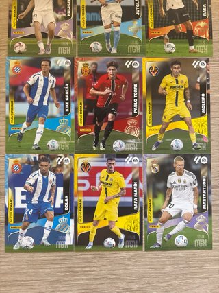 Lote 9 cromos Megacracks 25-26 Nuevo Fichaje