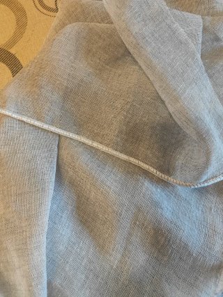 Cortina gris