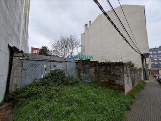 Terreno en venta en Residencia - Abella en Lugo