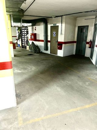 Garaje en venta en San Luis en Almería
