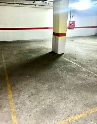 Garaje en venta en San Luis en Almería