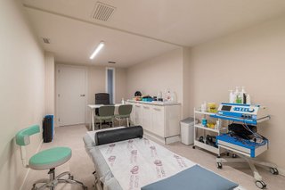 Nave industrial en alquiler en Les Corts en Barcelona
