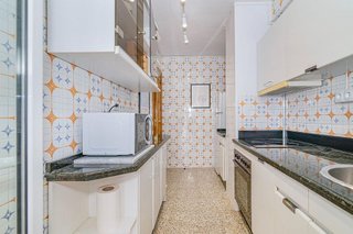 Piso en alquiler en Polígono Cartuja – La Paz en Granada