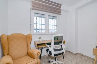 Piso en alquiler en Polígono Cartuja – La Paz en Granada
