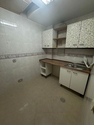 Local comercial en alquiler en El Barral Ferial en Coslada