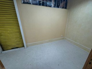 Local comercial en alquiler en El Barral Ferial en Coslada