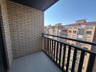 Piso en alquiler en Ciudad Jardín - Parque Roma en Zaragoza