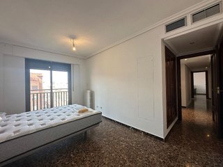 Piso en alquiler en Ciudad Jardín - Parque Roma en Zaragoza