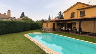 Chalet en venta en Valencia de Don Juan