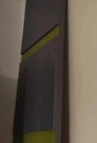 Dormitorio completo: cama, mesitas y cabecero