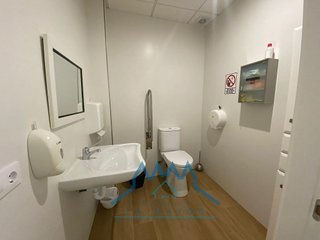 Local comercial en venta en Santa María en Ciudad Real