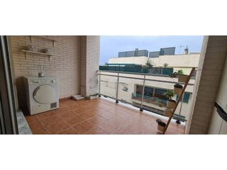 Piso en venta en Zona Piscinas en Burriana