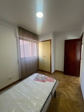 Piso en venta en Juan XXIII en Alicante