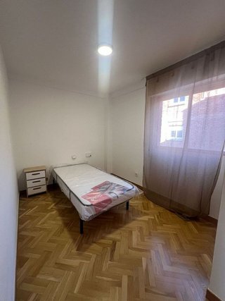 Piso en venta en Juan XXIII en Alicante