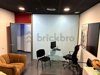 Local comercial en alquiler en La Dreta de l'Eixample en Barcelona