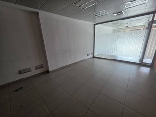 Local comercial en alquiler en Poble Nou en Manresa