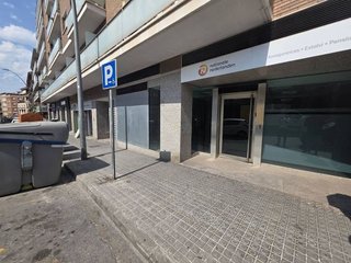 Local comercial en alquiler en Poble Nou en Manresa