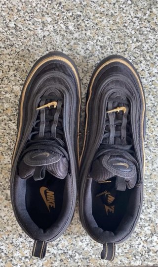 Nike Air Max 97 Talla 43 Negras/Doradas