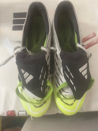 Botas de fútbol Adidas Predator