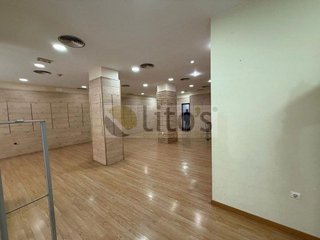 Local comercial en alquiler en Arenal - La Pólvora en Dos Hermanas