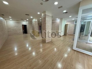 Local comercial en alquiler en Arenal - La Pólvora en Dos Hermanas