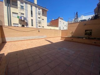 Piso en alquiler en Valdeacederas en Madrid