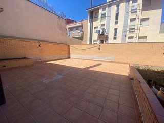 Piso en alquiler en Valdeacederas en Madrid