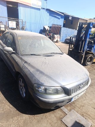 Volvo S60 2004