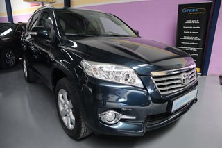 Toyota RAV4 2.2 D-4D Executive 150cv 4x4