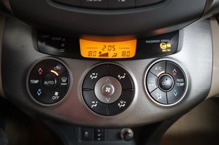 Toyota RAV4 2.2 D-4D Executive 150cv 4x4