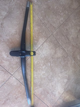Manillar y potencia Specialized + soporte Garmin