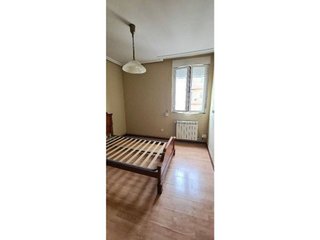 Piso en venta en Universidad - Los Lirios en Logroño