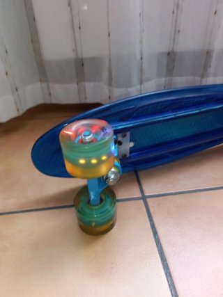 Monopatín Cruiser MAXOfit Azul Transparente