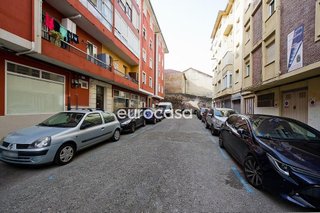 Local comercial en venta en Numancia - San Fernando en Santander