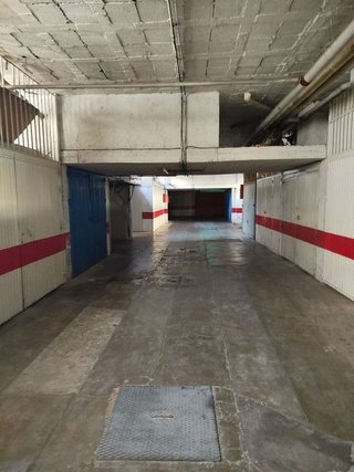 Garaje en venta en Polígono Cartuja – La Paz en Granada