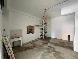 Local comercial en venta en Delicias en Valladolid