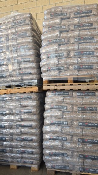 Sacos de pellets para estufa de leña