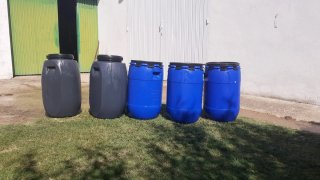 5 Garrafas 50L para líquidos (vino, agua) 25€ unid