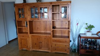 Mesa de comedor de madera