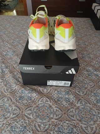 Adidas Adios Agravic TT Talla 44 2/3