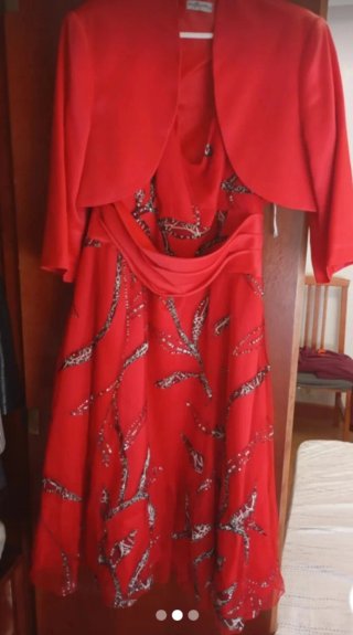 Vestido fiesta y boda rojo con chaqueta