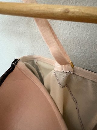 Lencero interior beige y negro